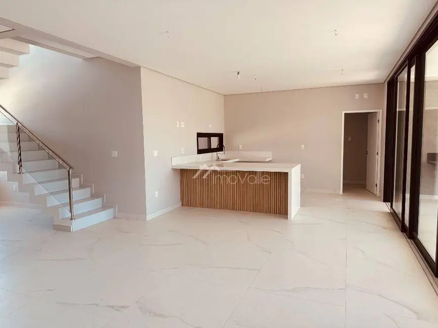 Foto 2 de Casa de Condomínio com 4 quartos à venda, 450m2 em Sao Jose Dos Campos - SP