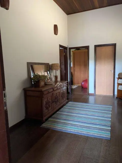 Foto 6 de Chácara com 3 quartos à venda, 2500m2 em Condomínio Lagoinha, Jacarei - SP