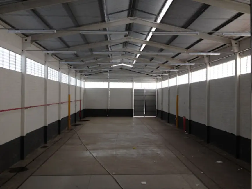 Foto 7 de Armazém / Galpão para alugar, 1650m2 em Jardim Califórnia, Jacarei - SP