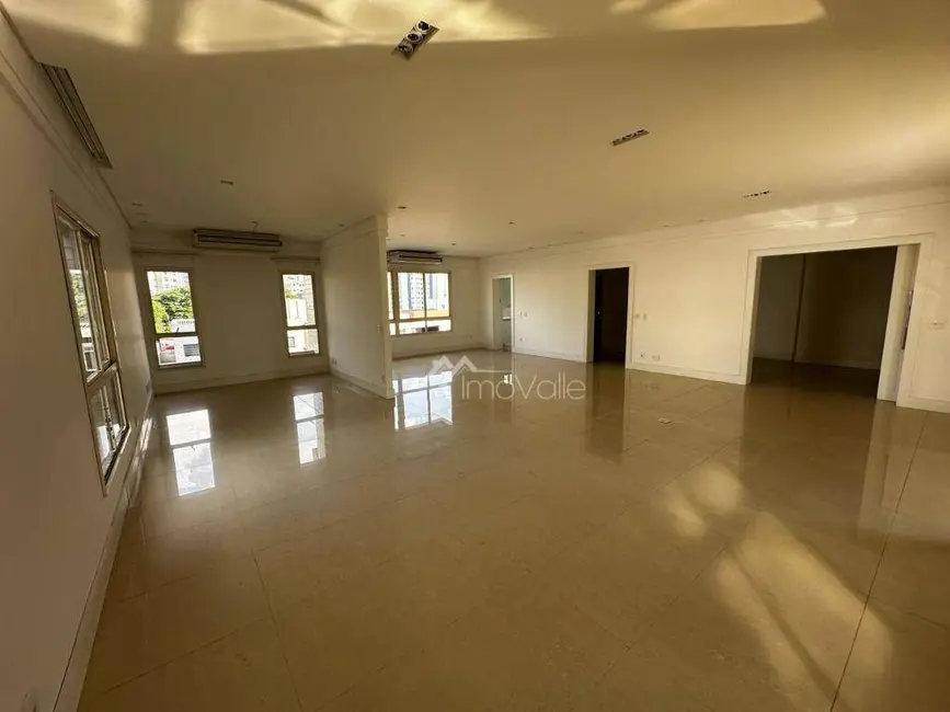 Foto 2 de Apartamento com 4 quartos à venda, 326m2 em Sao Jose Dos Campos - SP