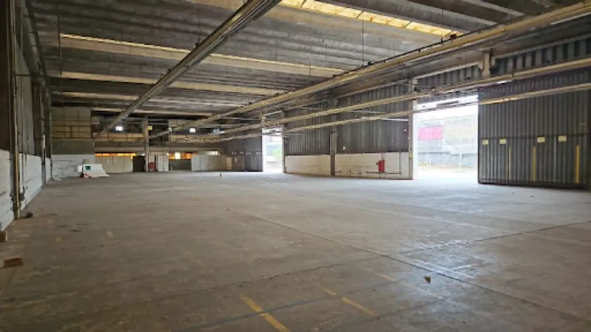 Armazém / Galpão para alugar, 11500m2 em Sao Jose Dos Campos - SP - imagem 8 Foto 8 de Armazém / Galpão para alugar, 11500m2 em Sao Jose Dos Campos - SP