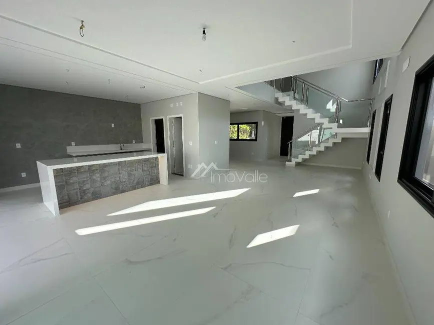 Foto 7 de Casa de Condomínio com 4 quartos à venda, 375m2 em Sao Jose Dos Campos - SP