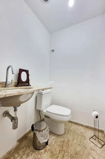 Apartamento com 4 quartos para alugar, 245m2 em Sao Jose Dos Campos - SP - imagem 4 Foto 4 de Apartamento com 4 quartos para alugar, 245m2 em Sao Jose Dos Campos - SP