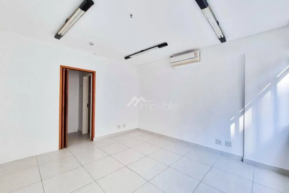 Sala Comercial para alugar, 36m2 em Sao Jose Dos Campos - SP - imagem 1 Foto 1 de Sala Comercial para alugar, 36m2 em Sao Jose Dos Campos - SP