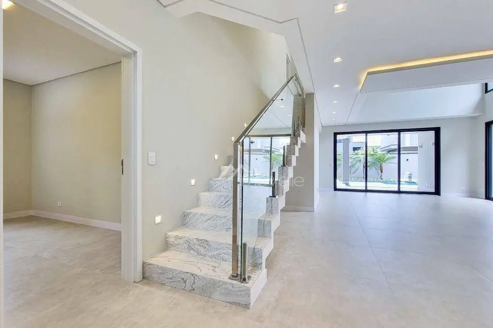 Casa de Condomínio com 4 quartos à venda, 450m2 em Sao Jose Dos Campos - SP - imagem 9 Foto 9 de Casa de Condomínio com 4 quartos à venda, 450m2 em Sao Jose Dos Campos - SP