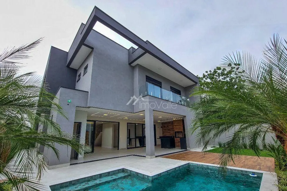 Casa de Condomínio com 4 quartos à venda, 450m2 em Sao Jose Dos Campos - SP - imagem 1 Foto 1 de Casa de Condomínio com 4 quartos à venda, 450m2 em Sao Jose Dos Campos - SP