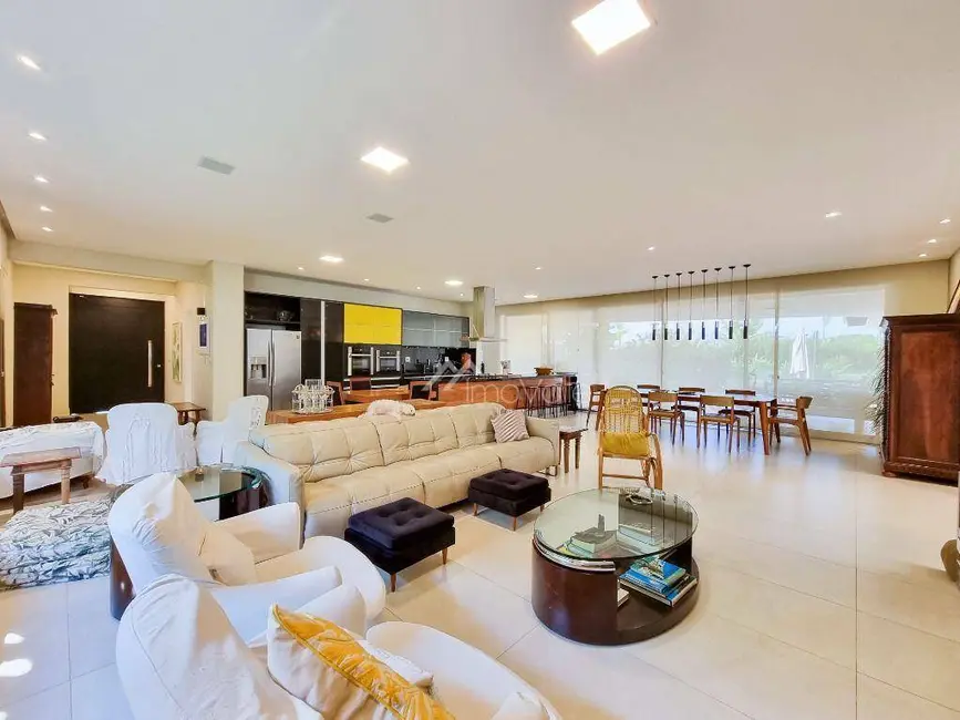 Casa de Condomínio com 5 quartos à venda e para alugar, 701m2 em Sao Jose Dos Campos - SP - imagem 5 Foto 5 de Casa de Condomínio com 5 quartos à venda e para alugar, 701m2 em Sao Jose Dos Campos - SP