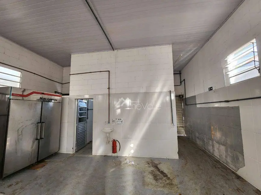 Foto 2 de Armazém / Galpão à venda, 300m2 em Sao Jose Dos Campos - SP