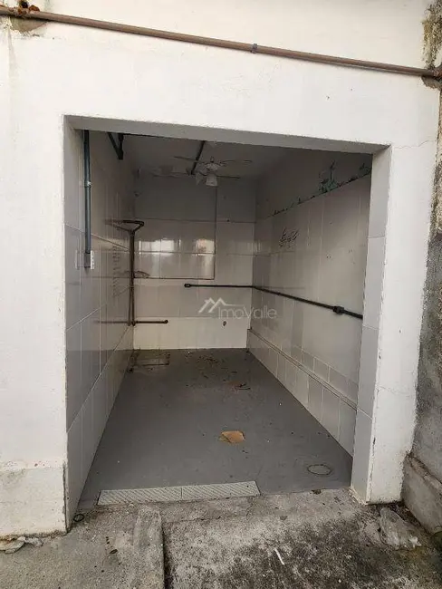 Armazém / Galpão à venda, 300m2 em Sao Jose Dos Campos - SP - imagem 3 Foto 3 de Armazém / Galpão à venda, 300m2 em Sao Jose Dos Campos - SP