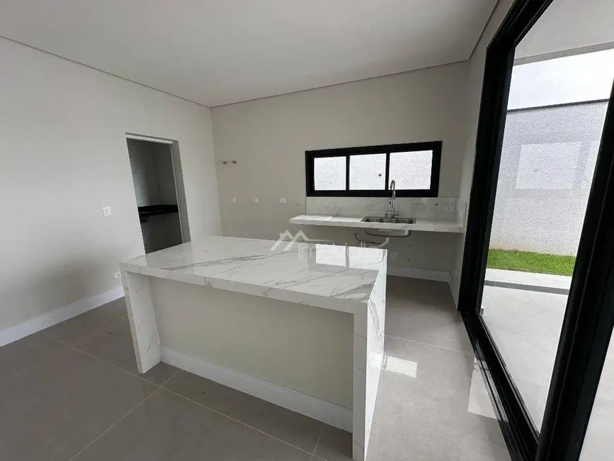 Casa de Condomínio com 3 quartos à venda, 450m2 em Sao Jose Dos Campos - SP - imagem 6 Foto 6 de Casa de Condomínio com 3 quartos à venda, 450m2 em Sao Jose Dos Campos - SP