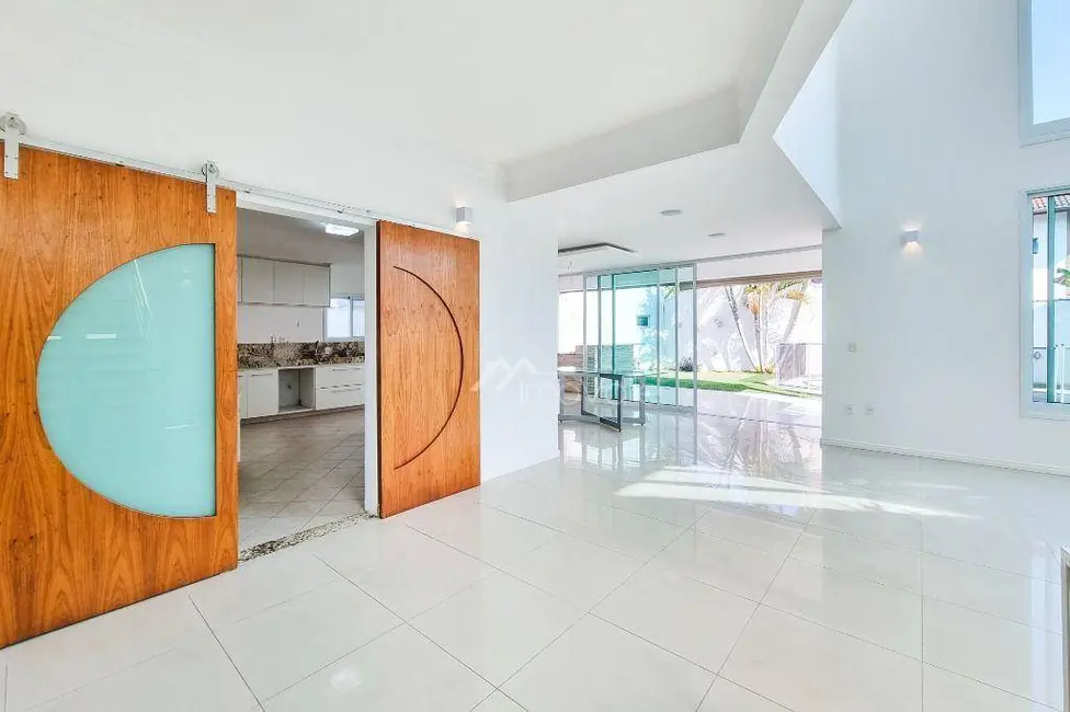 Foto 4 de Casa de Condomínio com 4 quartos à venda e para alugar, 480m2 em Sao Jose Dos Campos - SP