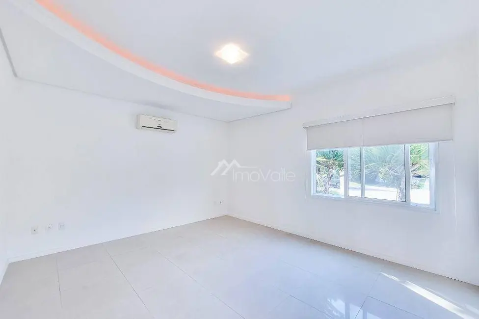 Foto 7 de Casa de Condomínio com 4 quartos à venda e para alugar, 480m2 em Sao Jose Dos Campos - SP