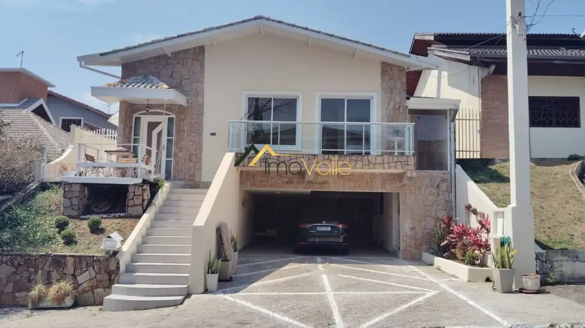 Foto 1 de Casa de Condomínio com 4 quartos à venda, 300m2 em Sao Jose Dos Campos - SP