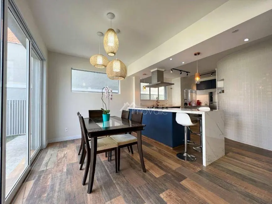 Foto 6 de Casa de Condomínio com 4 quartos à venda, 360m2 em Sao Jose Dos Campos - SP