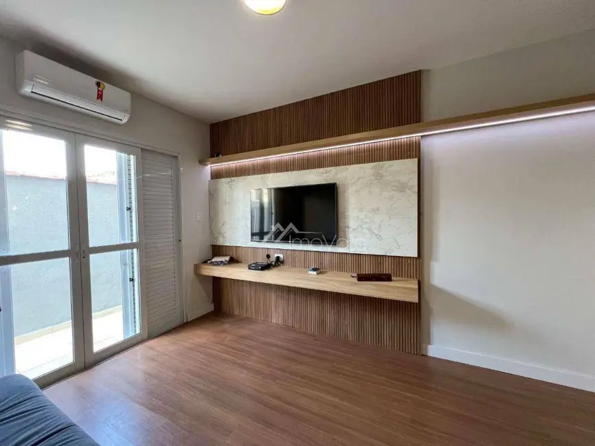 Foto 5 de Casa de Condomínio com 4 quartos à venda, 360m2 em Sao Jose Dos Campos - SP