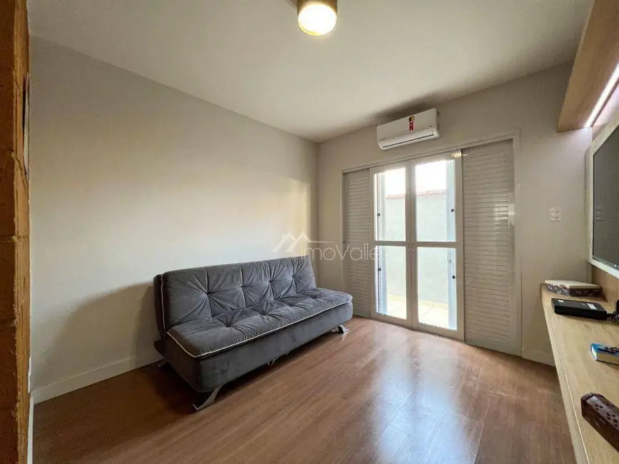 Foto 3 de Casa de Condomínio com 4 quartos à venda, 360m2 em Sao Jose Dos Campos - SP