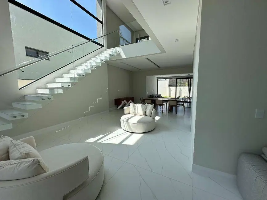 Casa de Condomínio com 5 quartos à venda e para alugar, 540m2 em Sao Jose Dos Campos - SP - imagem 8 Foto 8 de Casa de Condomínio com 5 quartos à venda e para alugar, 540m2 em Sao Jose Dos Campos - SP