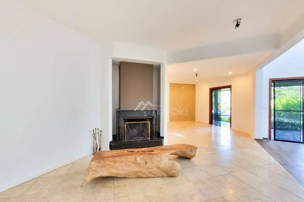 Foto 5 de Casa de Condomínio com 5 quartos à venda e para alugar, 800m2 em Sao Jose Dos Campos - SP