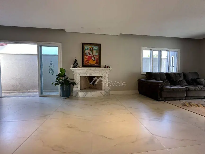 Foto 3 de Casa de Condomínio com 4 quartos à venda, 360m2 em Sao Jose Dos Campos - SP