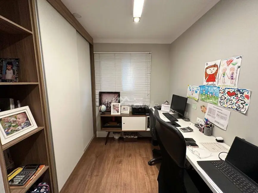 Foto 9 de Casa de Condomínio com 4 quartos à venda, 360m2 em Sao Jose Dos Campos - SP