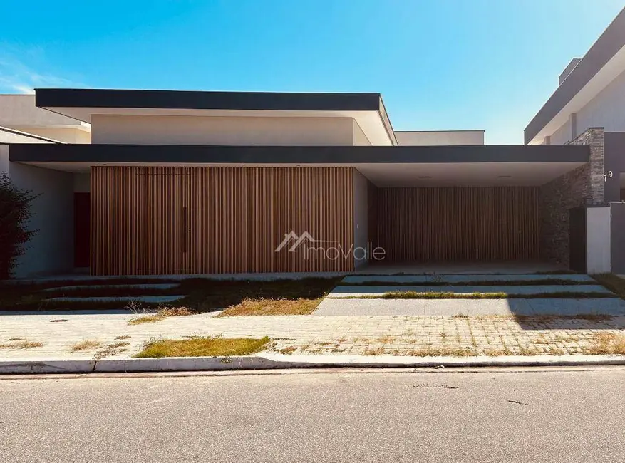 Foto 1 de Casa de Condomínio com 3 quartos à venda, 450m2 em Sao Jose Dos Campos - SP