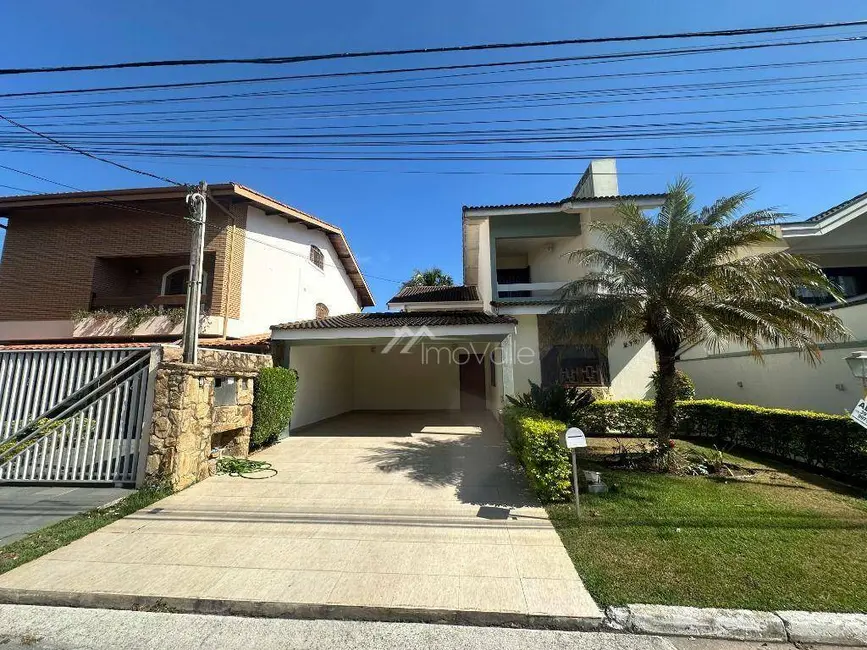 Foto 2 de Casa de Condomínio com 4 quartos para alugar, 360m2 em Sao Jose Dos Campos - SP