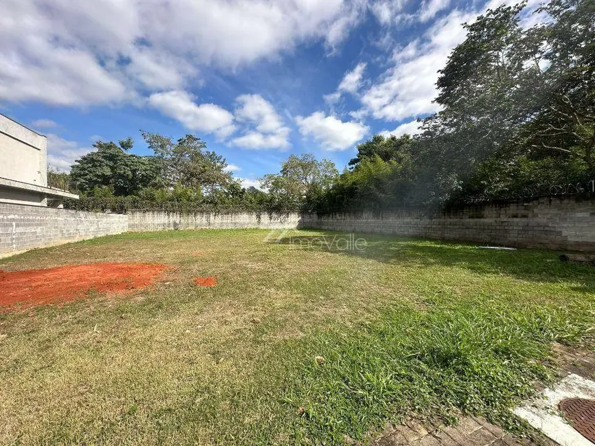 Foto 2 de Terreno / Lote à venda, 686m2 em Sao Jose Dos Campos - SP