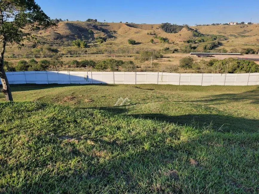 Foto 1 de Terreno / Lote à venda, 1000m2 em Jacarei - SP