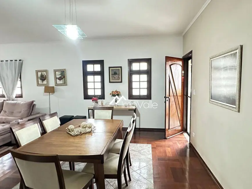 Foto 2 de Casa de Condomínio com 3 quartos à venda, 380m2 em Sao Jose Dos Campos - SP