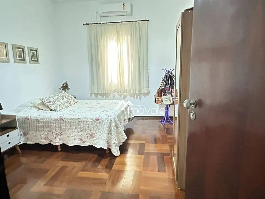 Foto 7 de Casa de Condomínio com 3 quartos à venda, 380m2 em Sao Jose Dos Campos - SP