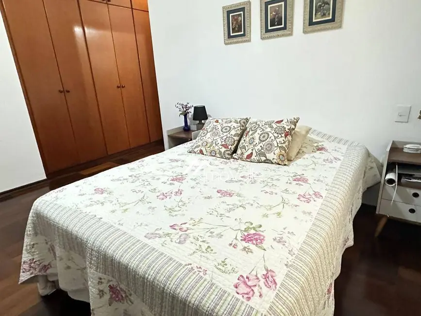 Foto 8 de Casa de Condomínio com 3 quartos à venda, 380m2 em Sao Jose Dos Campos - SP