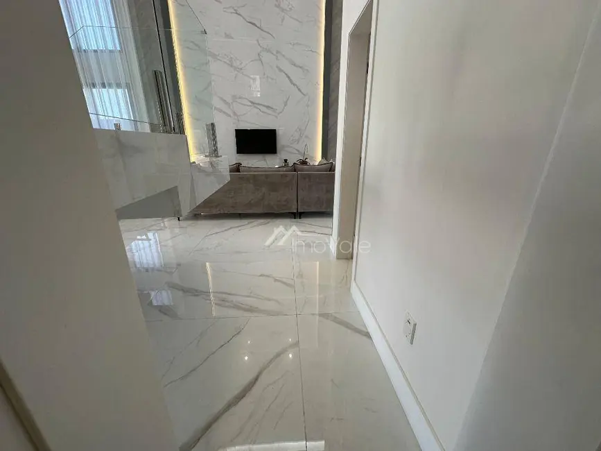 Casa de Condomínio com 5 quartos à venda, 450m2 em Sao Jose Dos Campos - SP - imagem 7 Foto 7 de Casa de Condomínio com 5 quartos à venda, 450m2 em Sao Jose Dos Campos - SP