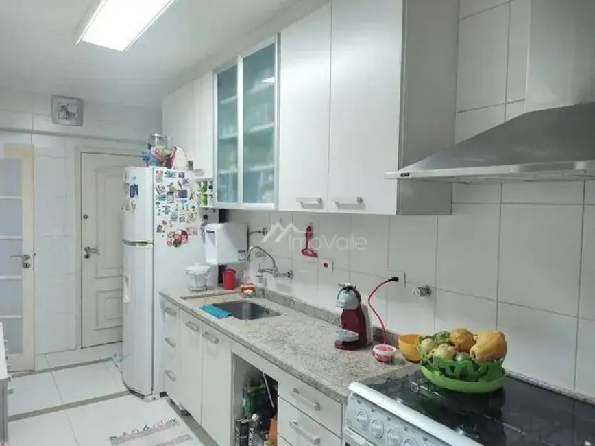 Apartamento com 3 quartos à venda, 114m2 em Sao Jose Dos Campos - SP - imagem 4 Foto 4 de Apartamento com 3 quartos à venda, 114m2 em Sao Jose Dos Campos - SP