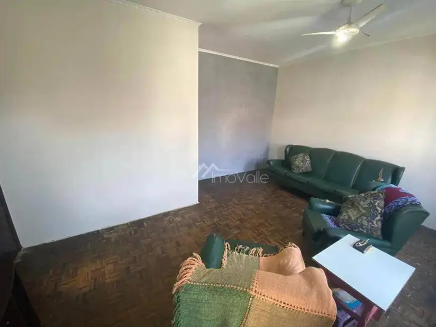 Foto 3 de Casa com 3 quartos à venda, 250m2 em Sao Jose Dos Campos - SP