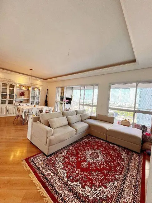 Apartamento com 3 quartos à venda, 120m2 em Sao Jose Dos Campos - SP - imagem 3 Foto 3 de Apartamento com 3 quartos à venda, 120m2 em Sao Jose Dos Campos - SP