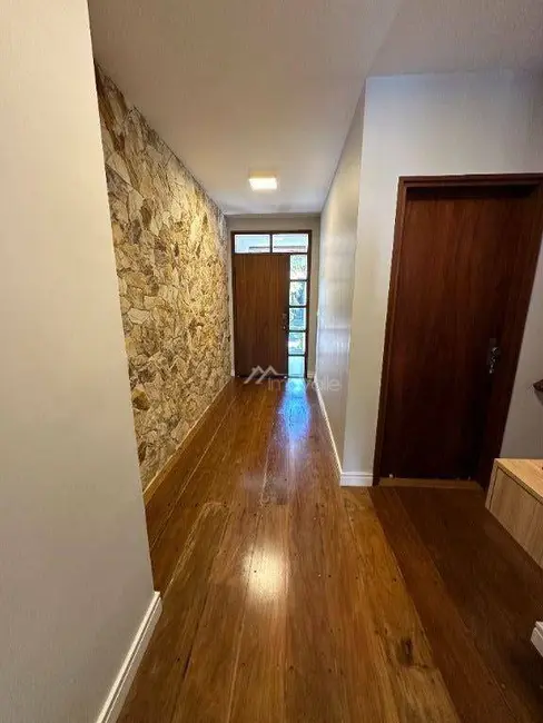 Foto 3 de Casa de Condomínio com 3 quartos à venda, 360m2 em Sao Jose Dos Campos - SP