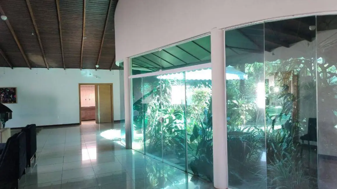 Foto 5 de Casa de Condomínio com 4 quartos à venda, 1700m2 em Jacarei - SP