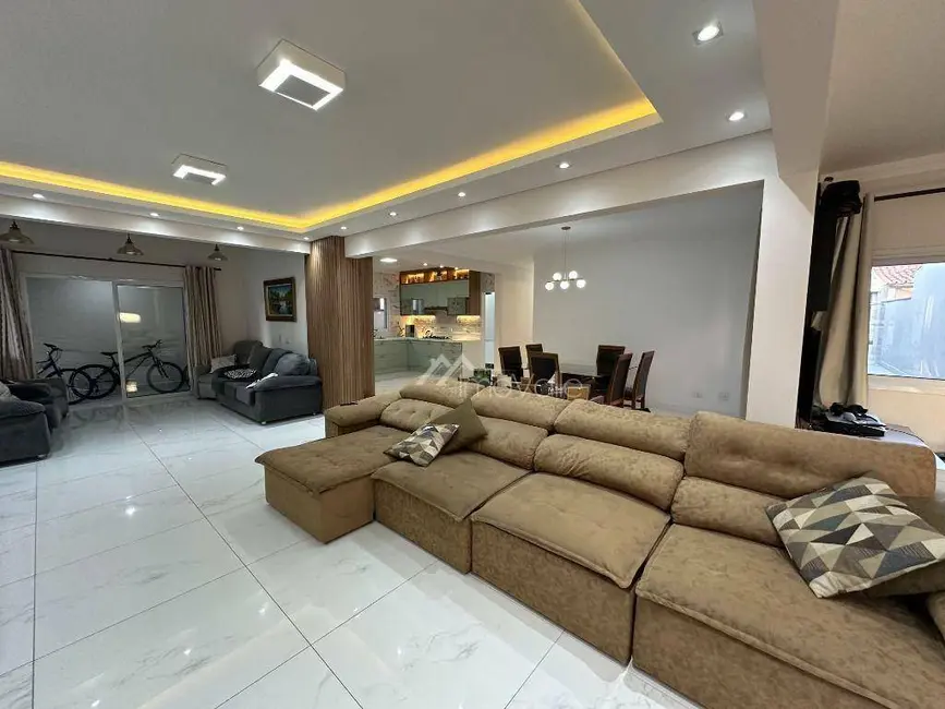 Casa de Condomínio com 4 quartos à venda, 360m2 em Sao Jose Dos Campos - SP - imagem 1 Foto 1 de Casa de Condomínio com 4 quartos à venda, 360m2 em Sao Jose Dos Campos - SP