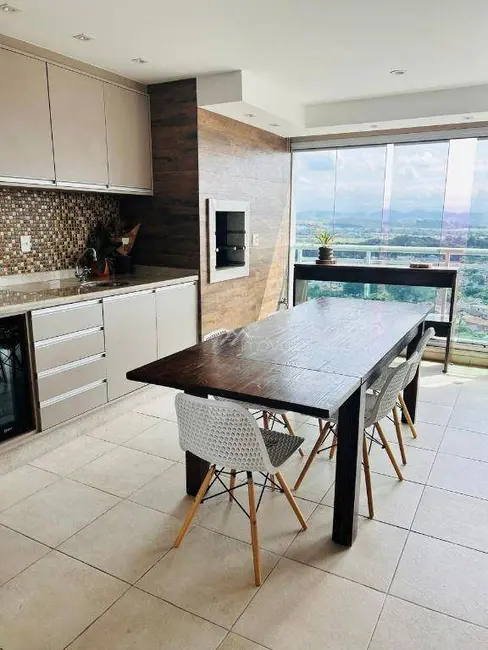 Apartamento com 3 quartos à venda, 190m2 em Sao Jose Dos Campos - SP - imagem 6 Foto 6 de Apartamento com 3 quartos à venda, 190m2 em Sao Jose Dos Campos - SP