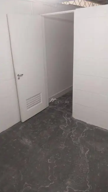 Armazém / Galpão para alugar, 300m2 em Sao Jose Dos Campos - SP - imagem 7 Foto 7 de Armazém / Galpão para alugar, 300m2 em Sao Jose Dos Campos - SP
