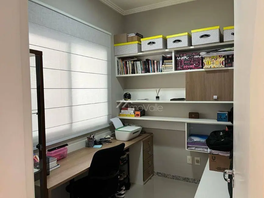 Foto 5 de Casa de Condomínio com 4 quartos à venda, 250m2 em Sao Jose Dos Campos - SP