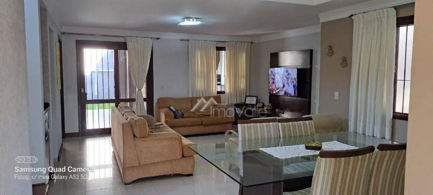 Foto 3 de Casa de Condomínio com 4 quartos à venda, 326m2 em Sao Jose Dos Campos - SP