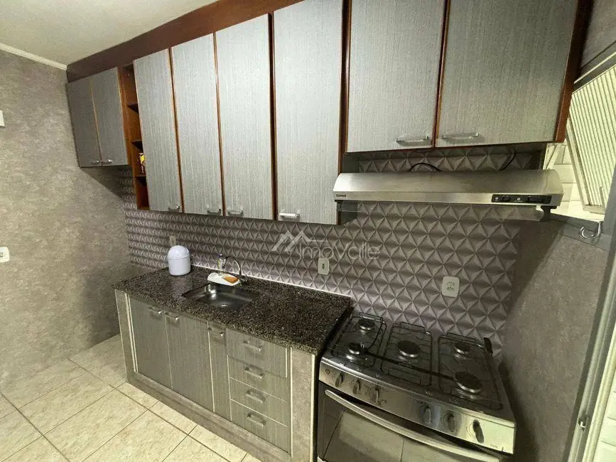 Apartamento com 3 quartos para alugar, 80m2 em Sao Jose Dos Campos - SP - imagem 8 Foto 8 de Apartamento com 3 quartos para alugar, 80m2 em Sao Jose Dos Campos - SP