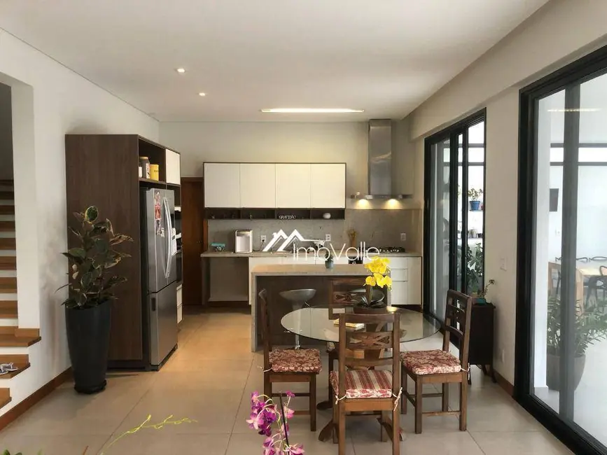Casa de Condomínio com 4 quartos à venda e para alugar, 506m2 em Sao Jose Dos Campos - SP - imagem 3 Foto 3 de Casa de Condomínio com 4 quartos à venda e para alugar, 506m2 em Sao Jose Dos Campos - SP