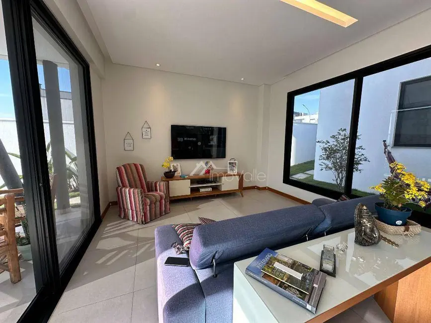 Casa de Condomínio com 4 quartos à venda e para alugar, 506m2 em Sao Jose Dos Campos - SP - imagem 6 Foto 6 de Casa de Condomínio com 4 quartos à venda e para alugar, 506m2 em Sao Jose Dos Campos - SP
