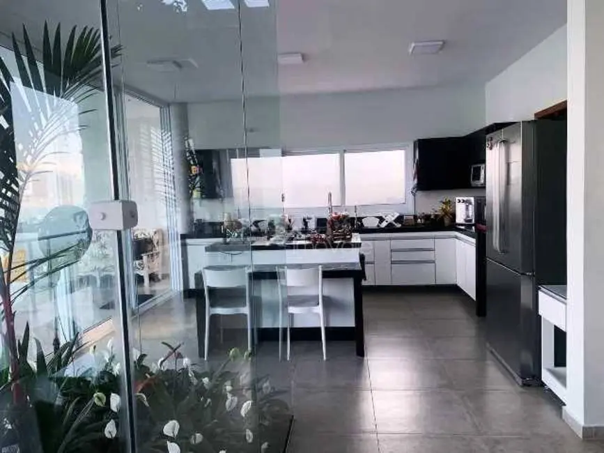 Foto 9 de Casa com 3 quartos à venda, 2146m2 em Sao Sebastiao - SP