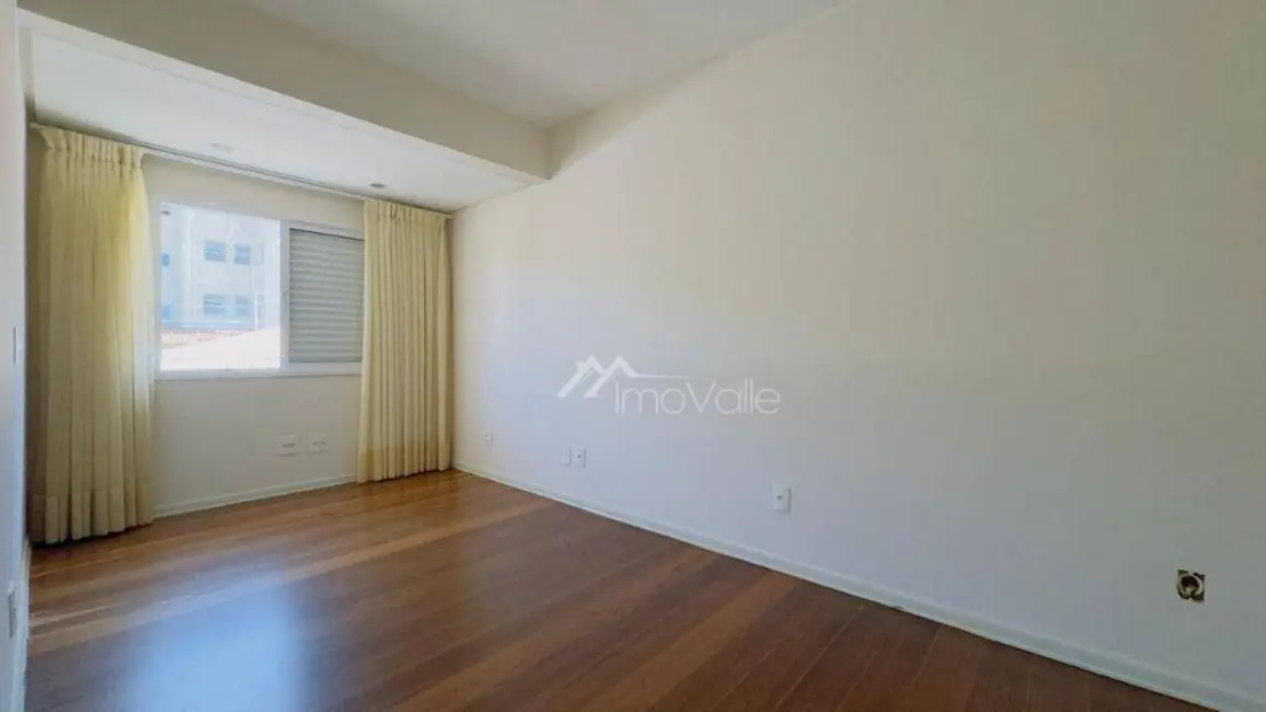 Foto 7 de Casa com 4 quartos à venda, 364m2 em Sao Jose Dos Campos - SP