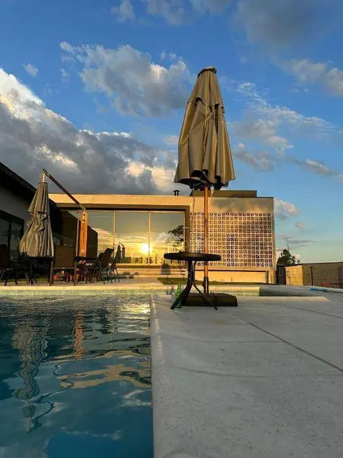 Foto 2 de Casa de Condomínio com 3 quartos à venda, 1250m2 em Sao Jose Dos Campos - SP