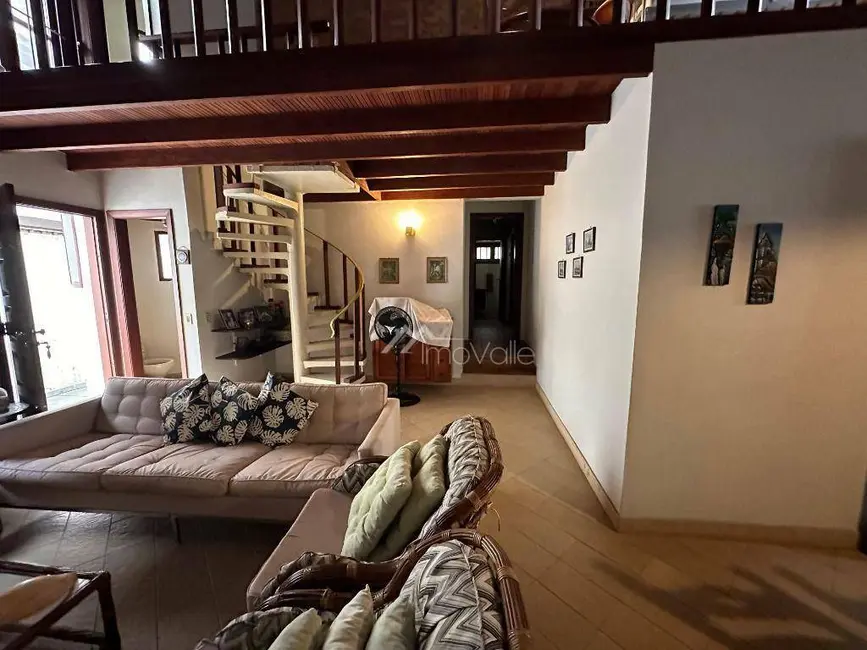 Foto 1 de Casa com 3 quartos à venda, 330m2 em Sao Sebastiao - SP