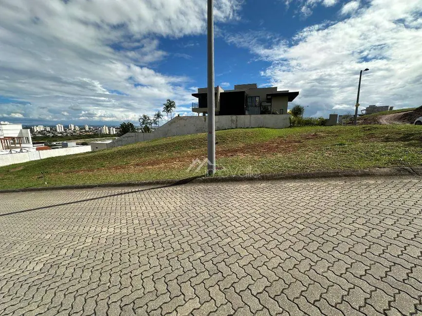 Terreno / Lote à venda, 1000m2 em Sao Jose Dos Campos - SP - imagem 3 Foto 3 de Terreno / Lote à venda, 1000m2 em Sao Jose Dos Campos - SP